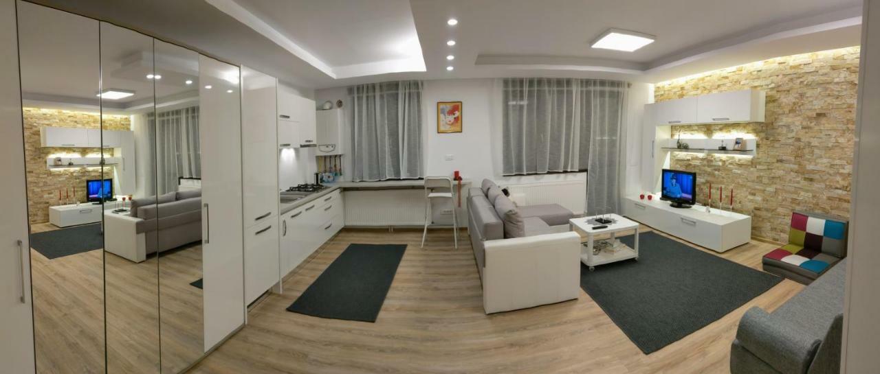 Studio 10 Buşteni Exterior foto
