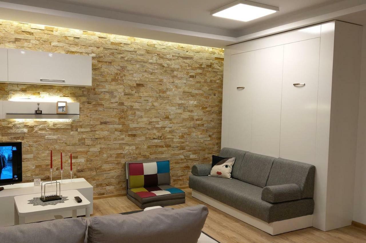 Studio 10 Buşteni Exterior foto